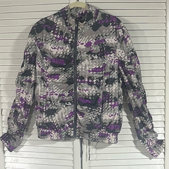 Women’s Calvin Klein large quick dry performance jacket $22 - Picture 1 of 9